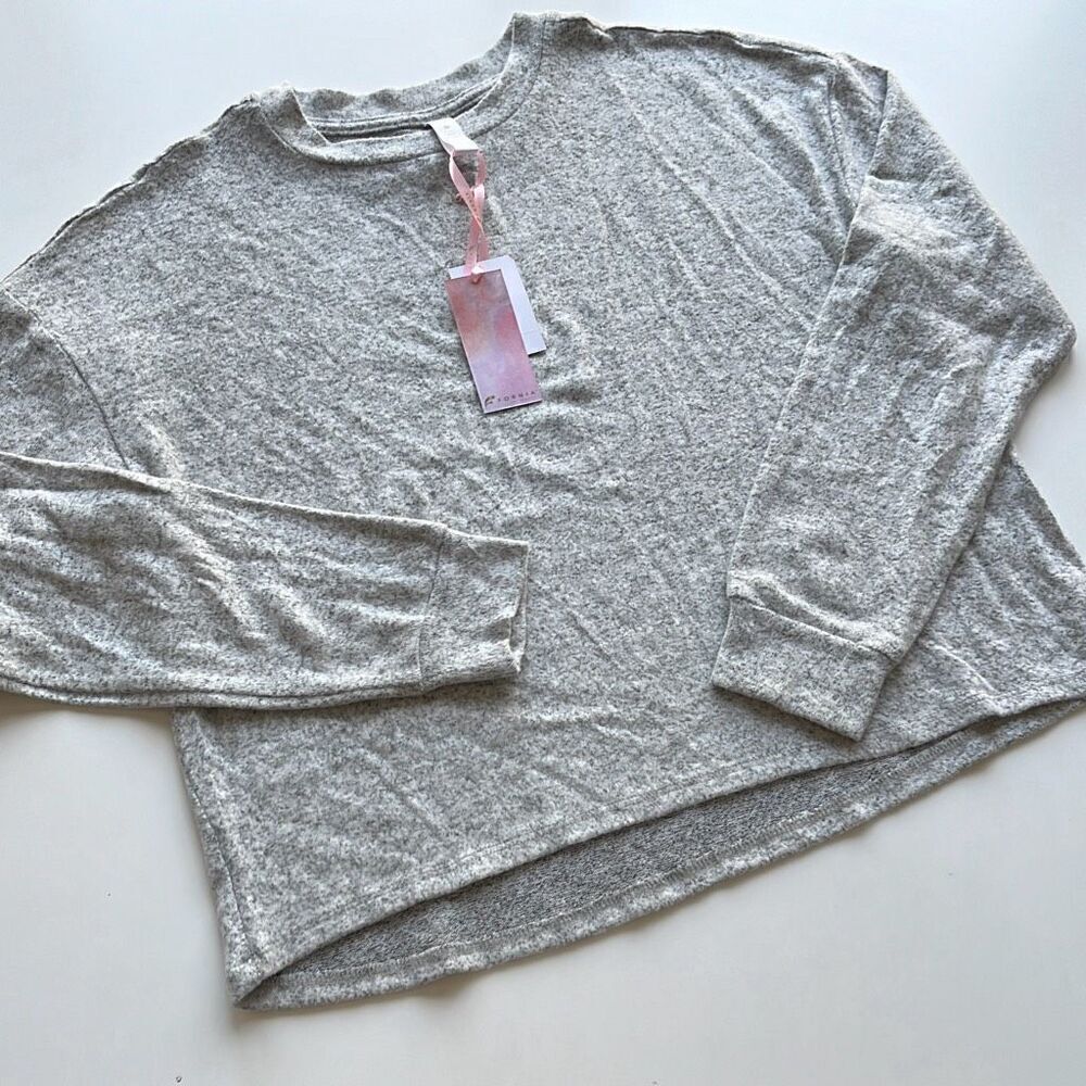 NWT Fornia Long Sleeve Crop Top Super Soft Women Small